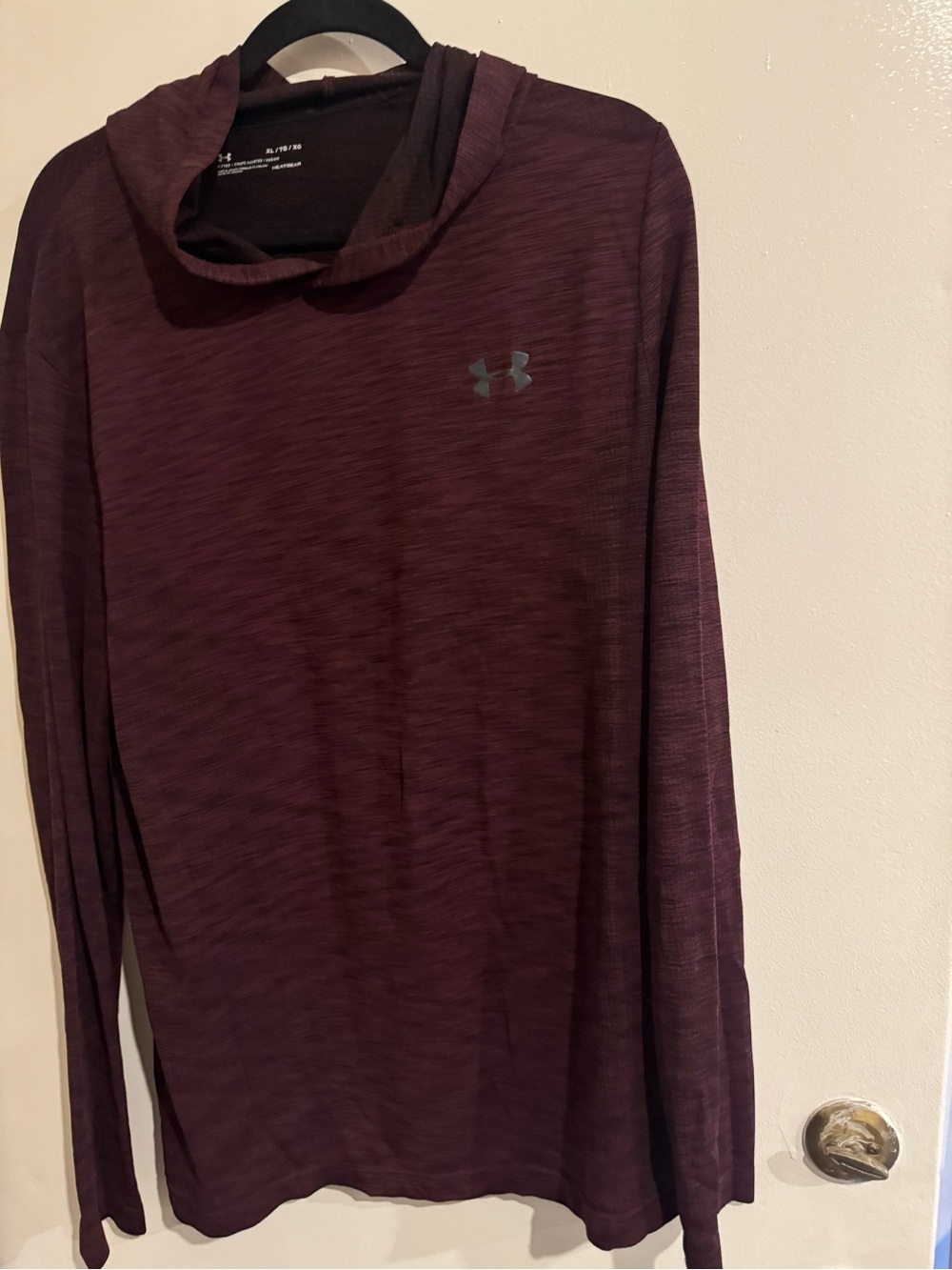 Under Armour Men’s Hooded Long-Sleeve Top - Deep Maroon